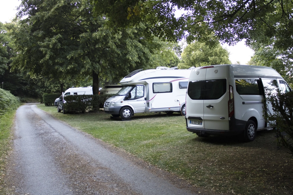 RECEPTION OF CAMPING CARS AND SPECIAL RATE FOR A STAGE